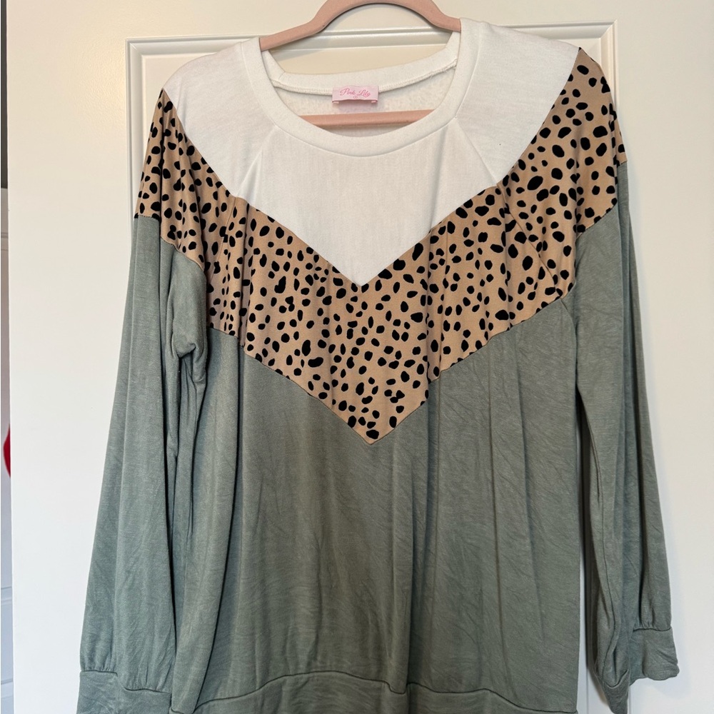 Pink Lily Green and White Sweatshirt with Leopard Print